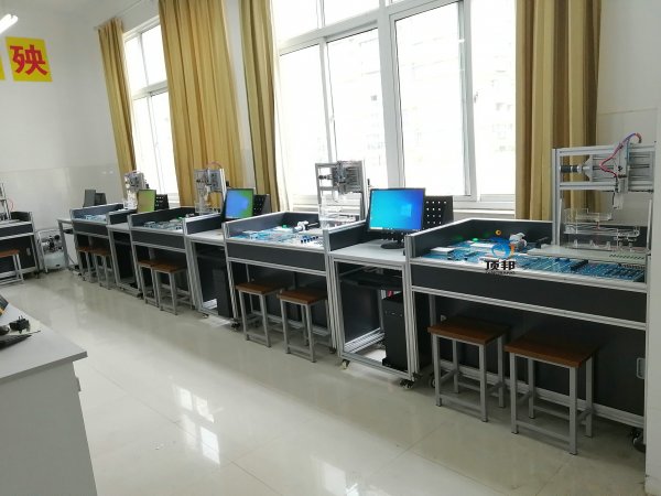 ��Ƭ�C(j��)���g(sh��)��(y��ng)�Ì�(sh��)Ӗ(x��n)�����b��