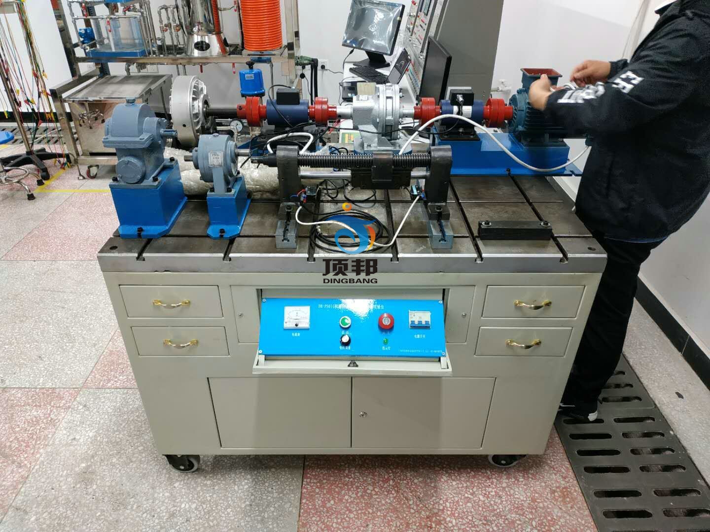 �C(j��)е����(d��ng)������(chu��ng)��M�ϼ�����(sh��)������(sh��)�(y��n)�_(t��i)