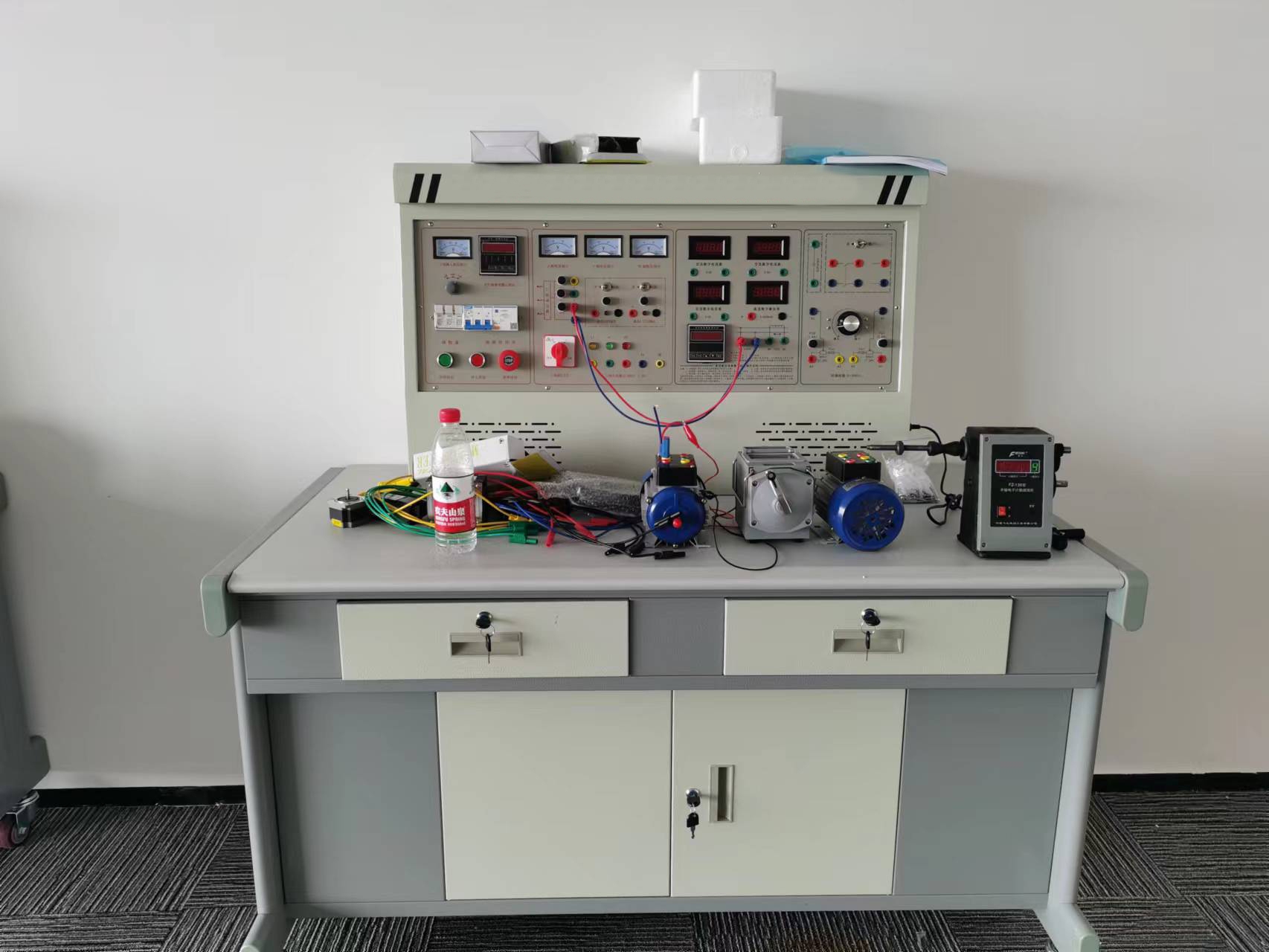 늙C�b�似�܌�Ӗ�b��