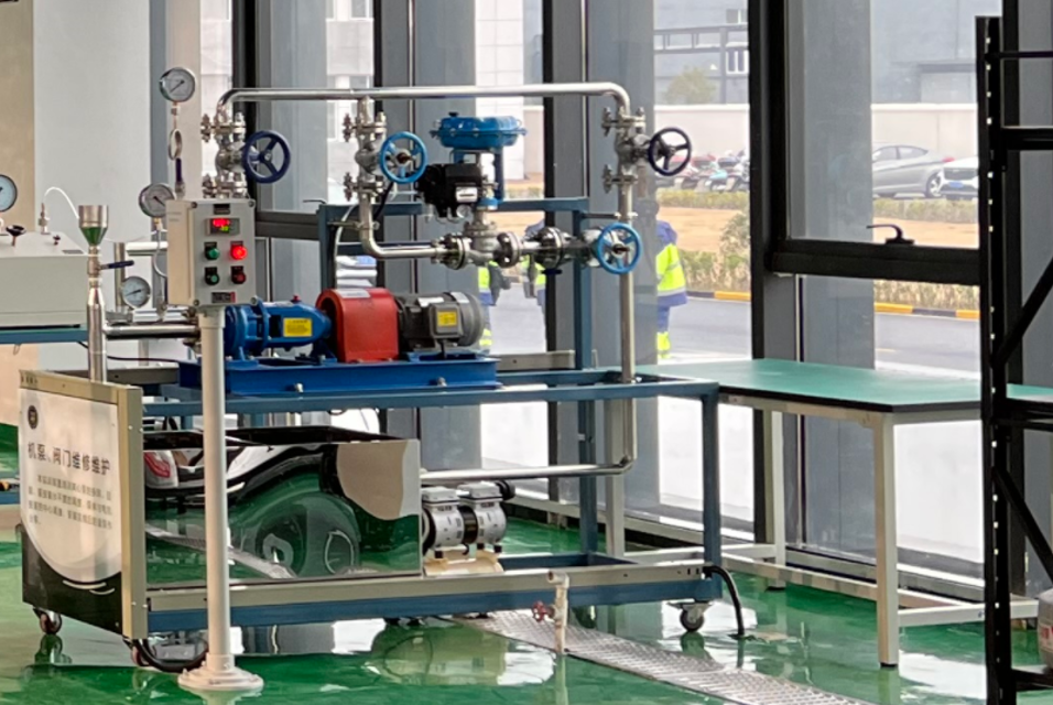 ���y���b��Ӗ�b��